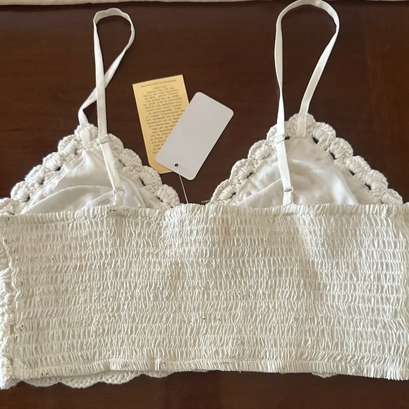 B O G Collective NWT Crochet Crop Top/ Bralette Bra Top Medoum - Picture 2 of 4